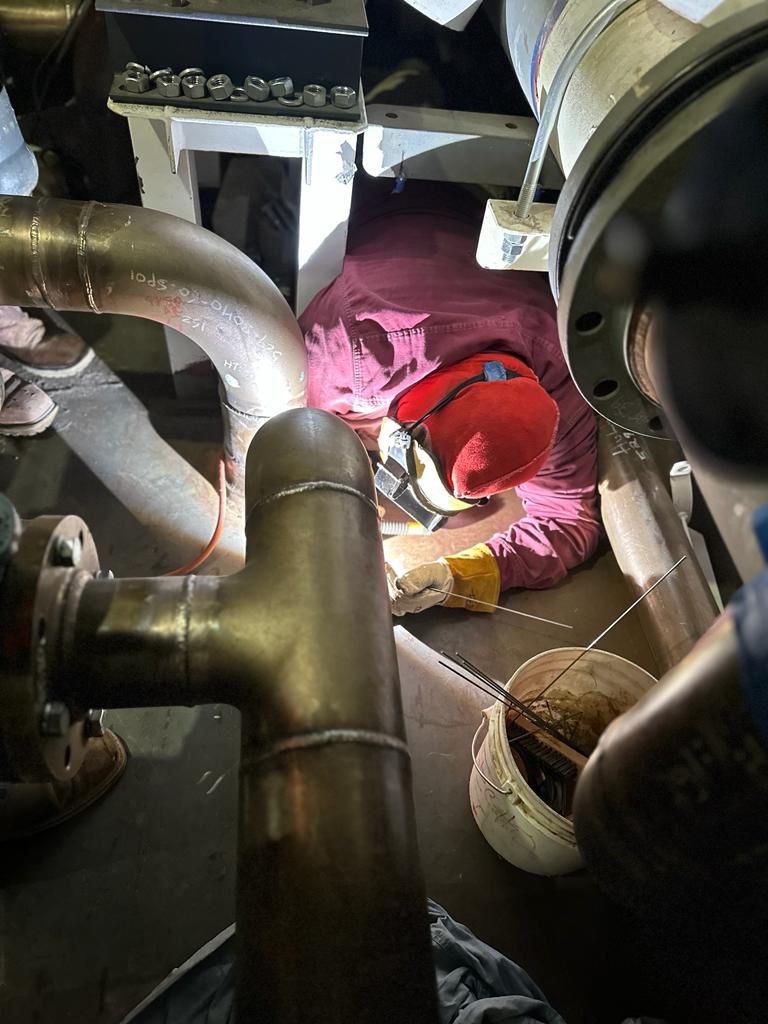 Soudure de fermetures des sistemes, espaces difficiles d'accès CuNi 9010