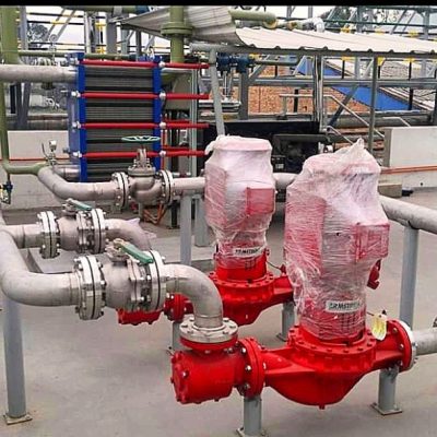 Fabrication et installation de tuyauteries en acier inoxydable 316L pour le connecxions des pompes à eau surchauffée , alignement et mise en service des moteurs, Heineken, Tocancipa ,Colombie