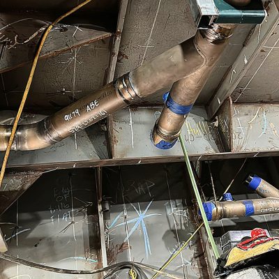 Remplacement d'un système complet de tuyauterie d'eau de mer en CopperNickel 9010 chantier naval Hutchison Ports TNG, Veracruz Port au Mexique